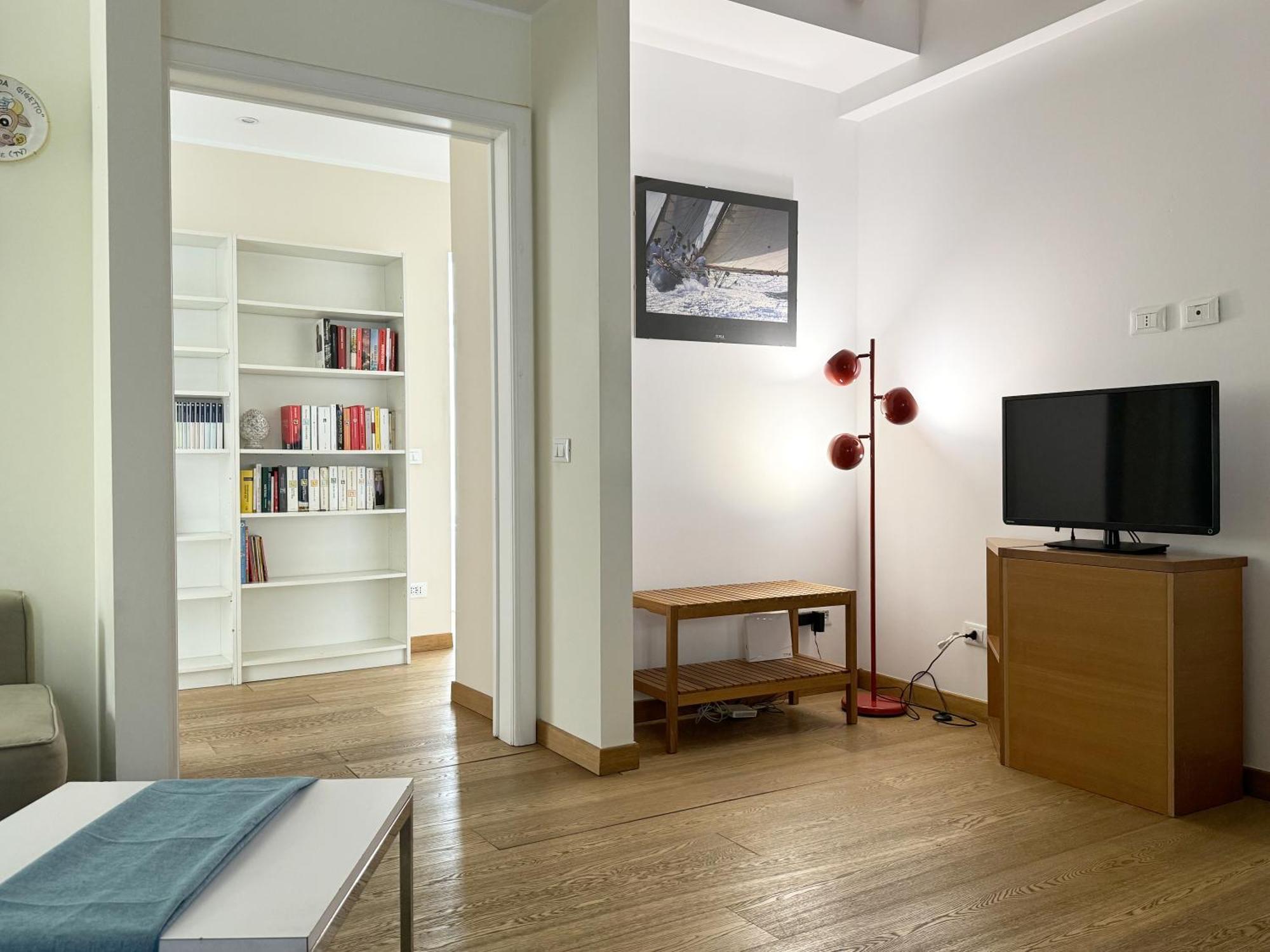 Joivy Cosy Ticinese Retreat 1-Bed Flat Near The Duomo Lejlighed Milano Eksteriør billede