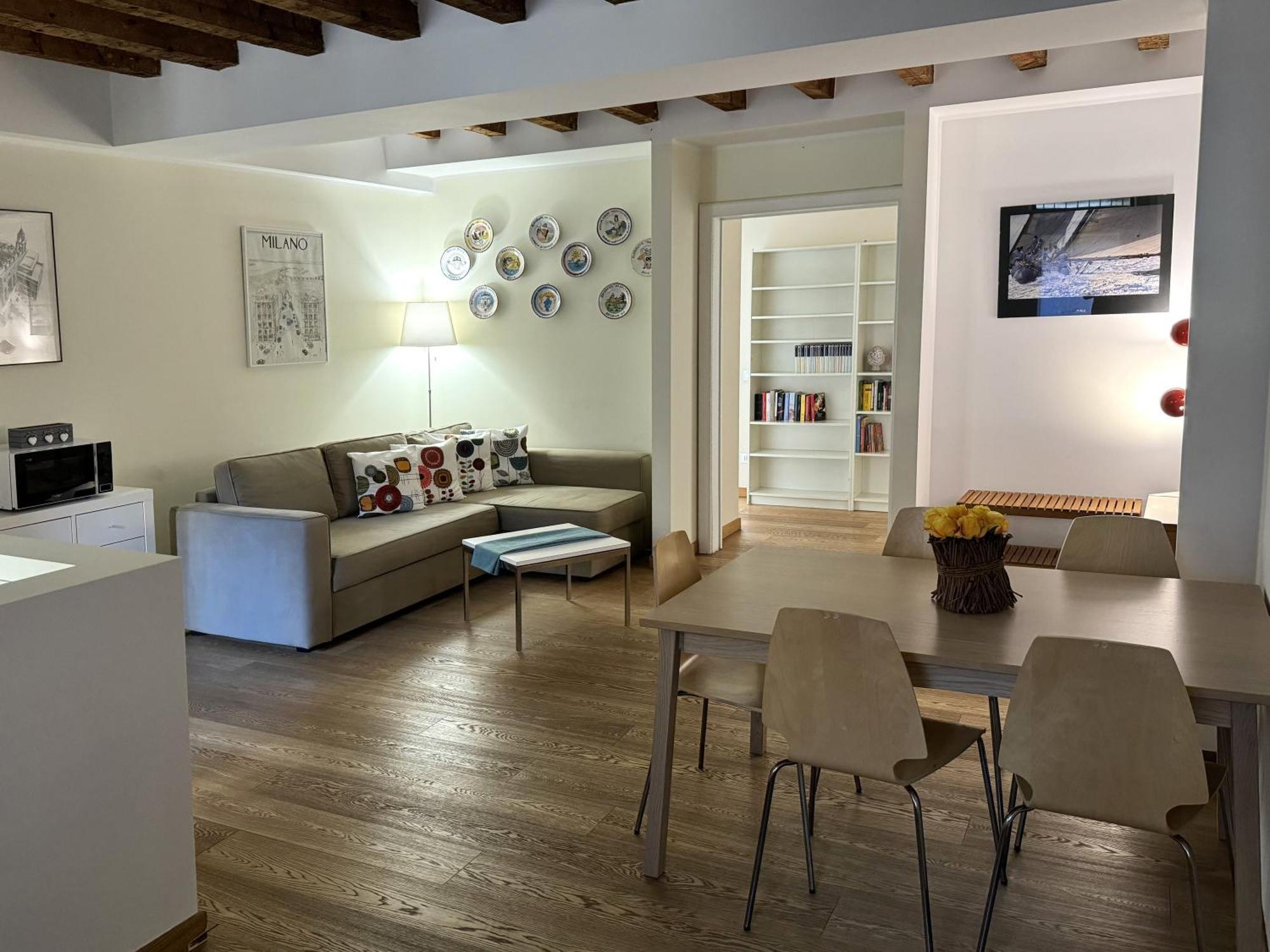 Joivy Cosy Ticinese Retreat 1-Bed Flat Near The Duomo Lejlighed Milano Eksteriør billede